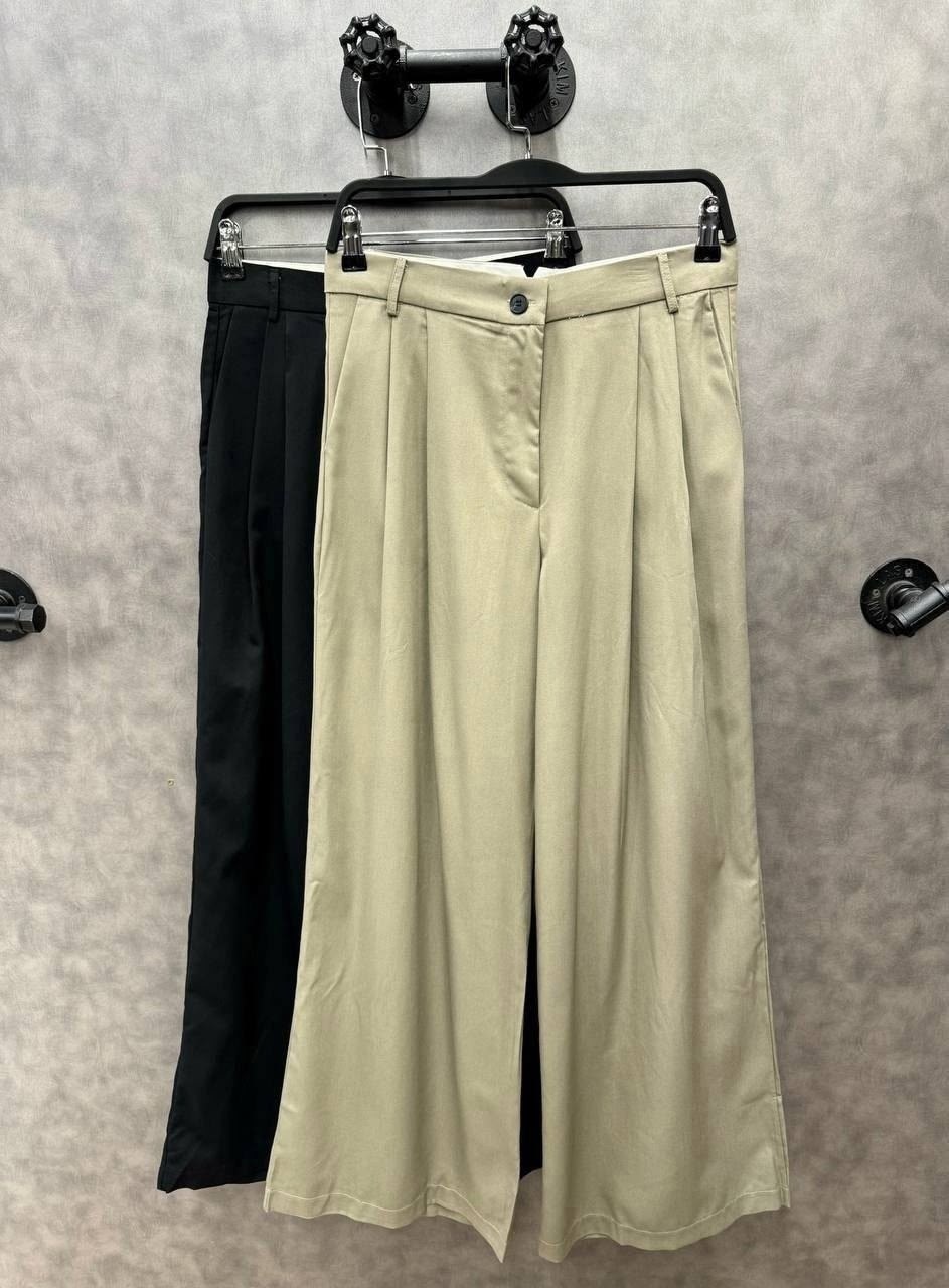 black high-waisted wide leg pants for summer,casual outfit,wide leg trousers outfit,модные образы,модные наряды