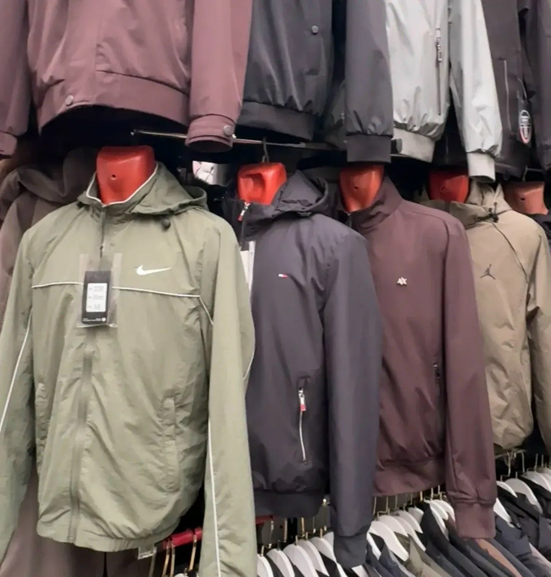 куртка мужскaя демисезонная,мужская куртка-бомбер,куртка мужская,куртка бомбер,модная мужская куртка