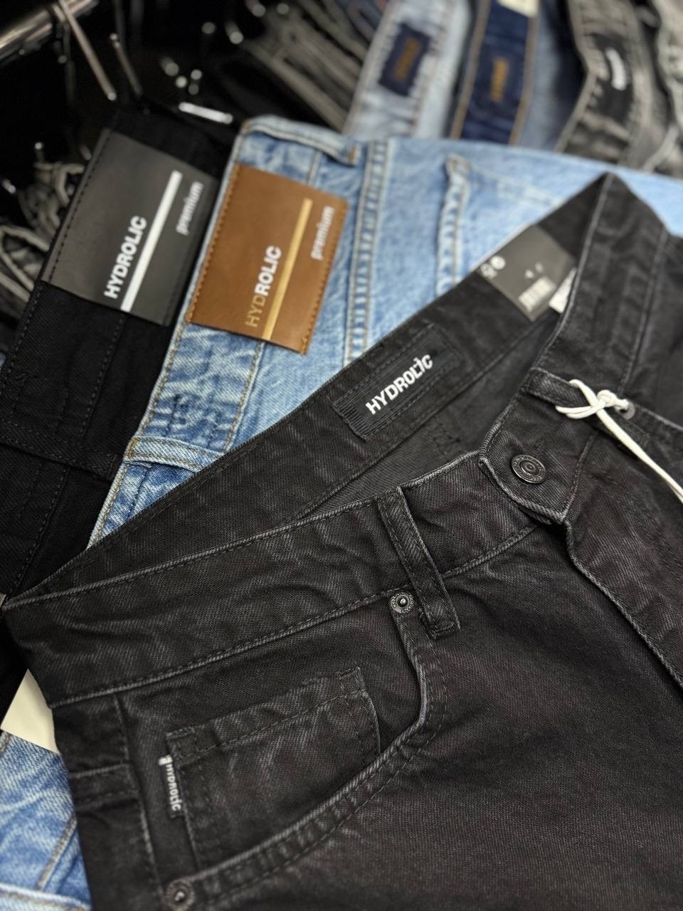 джинсы мужские,джинсы мужские lee,джинсы свободного кроя,джинсы мужские классические,джинсах