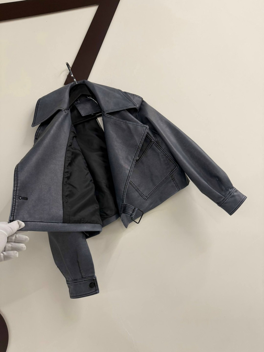 куртка женская из искусственной кожи,кожаная куртка косуха,женская укороченная куртка из искусственной кожи,куртка косуха,куртка кожаная