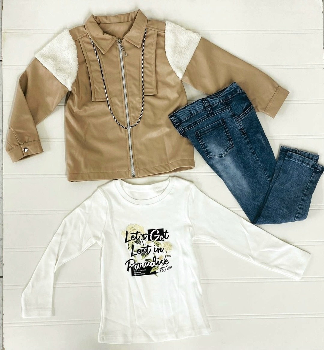 ребенок,девочка с,косуха для девочки,ребенок модель,девочка маленькая