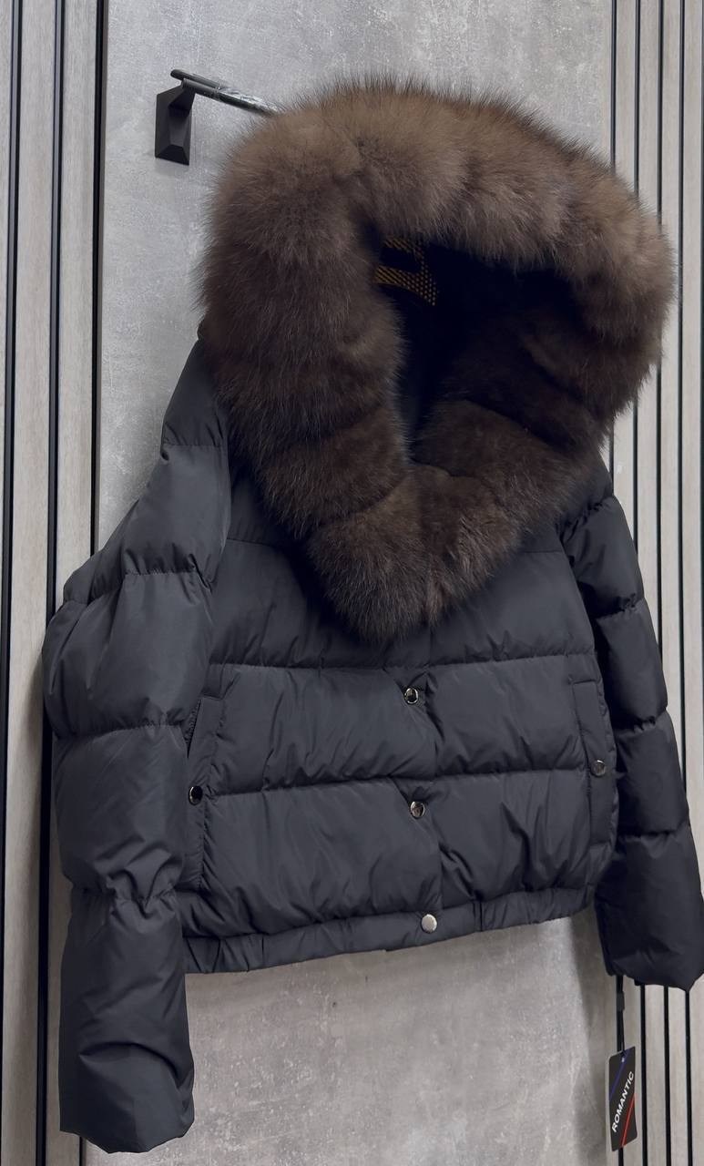 пуховик куртка с мехом,пуховики с мехом,куртка с натуральный мехом,пуховик с натуральным мехом,пуховик с натуральным мехом песца с капюшоном by gor
