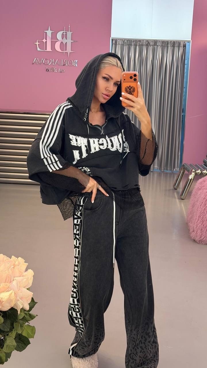 костюм спортивный женский,спортивные костюмы,стильный костюм,женский костюм