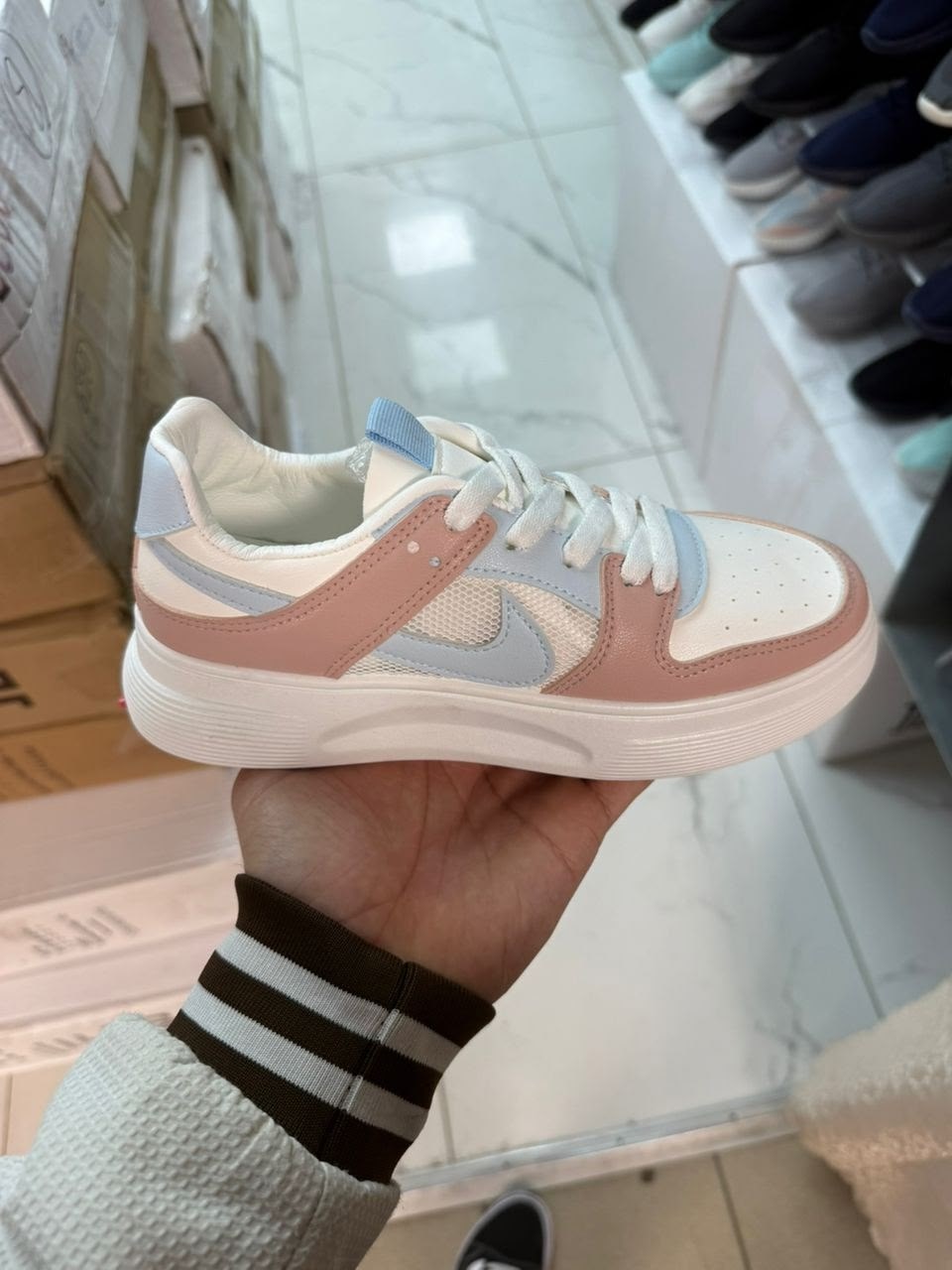 кроссовки женскиe,кроссовки,кроссовки для девушек,кроссовки модные,кеды женски