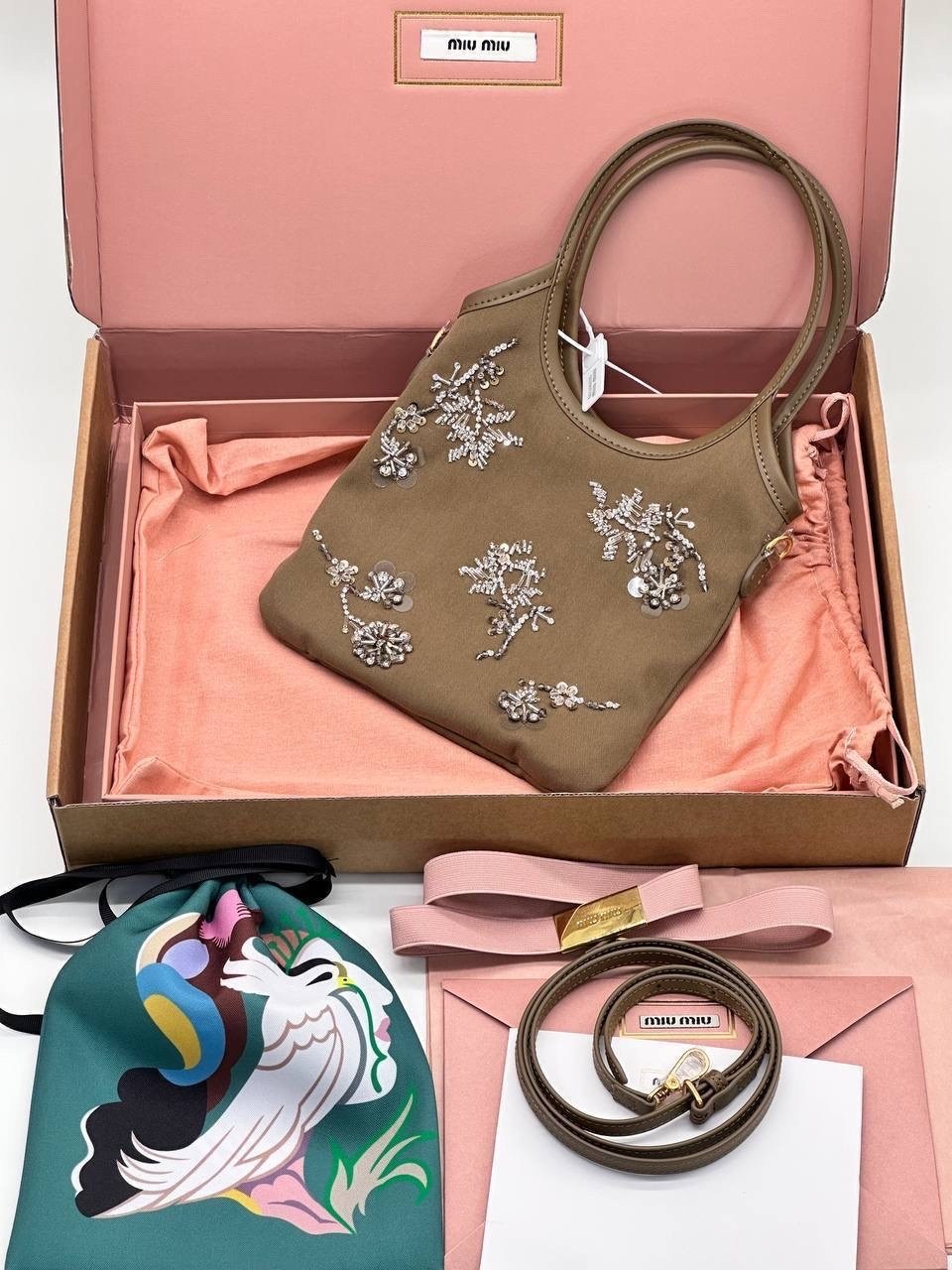 сумки,сумка,сумочки,сумка женская miu miu,сумки miu miu