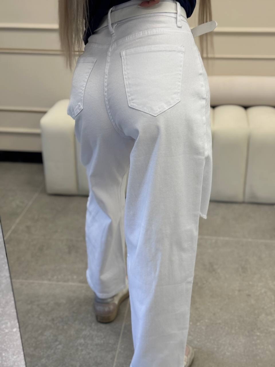 джинсы прямые палаццо рваные sena denim,джинсы белые,джинсы рваные белые mom 8times,джинсы прямые палаццо с разрезами рваные sena jeans,джинсы рваные белые mom