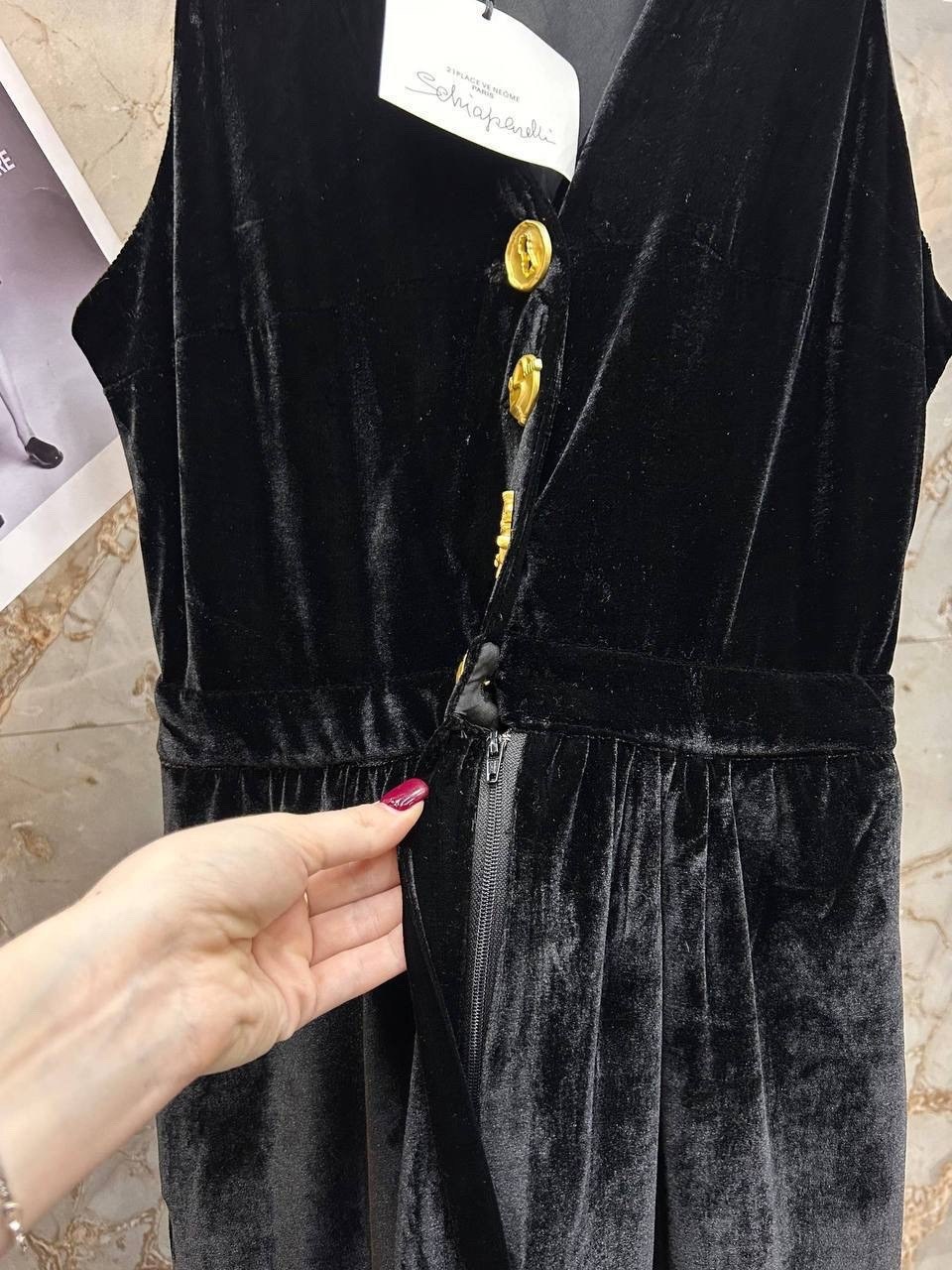 бархатное платье,черное платье,платье женской,платье с пуговицами,платье