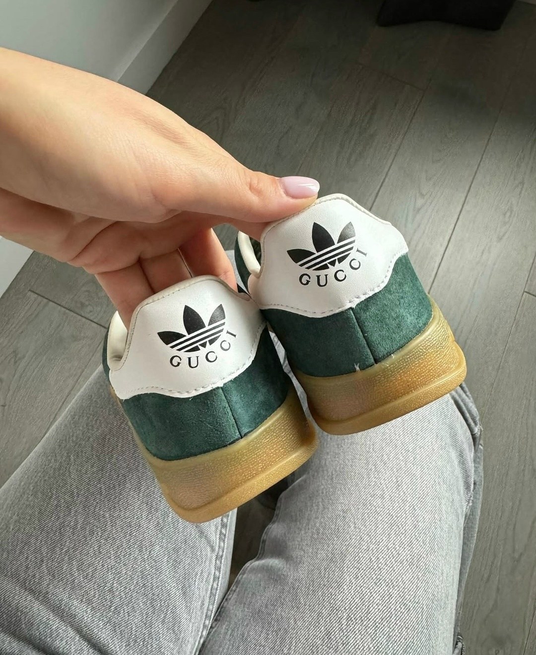 лимитированные кроссовки adidas adidas x gucci,кроссовки x gucci gazelle adidas красный,,adidas gazelle green,adidas gucci 2026 gazelle