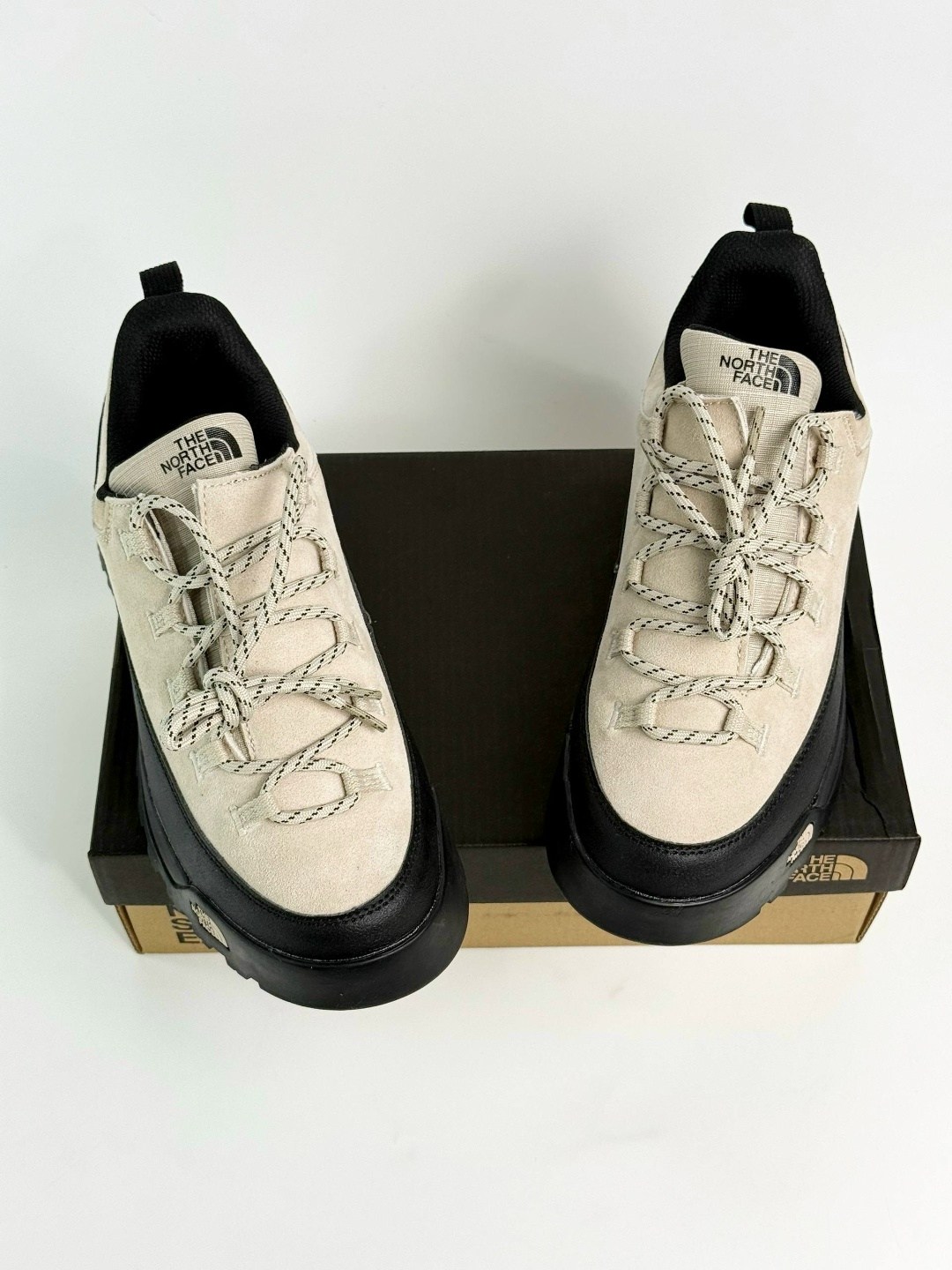 ботинки трекинговые the north face glencliffe urban low цвет: бежевый,кроссовки the north face,бело-черные ботинки the north face glenclyffe urban,ботинки the north face,ботинки трекинговые the north