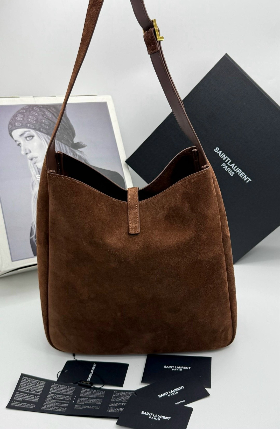 кожаная сумка-хобо le 5 à 7 saint laurent коричневый,замшевая сумка,замшевая сумка женская,yves saint laurent женская замшевая сумка 37x29 см,сумка saint laurent