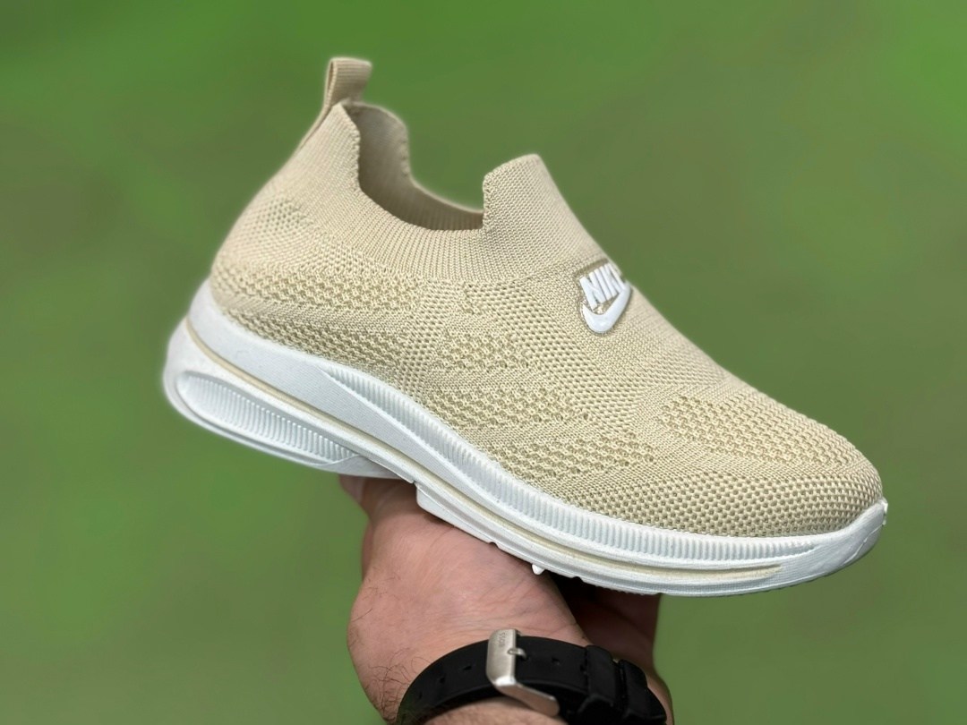 кроссовки,,спортивная ,кроссовки тапки,кроссовки мальчику