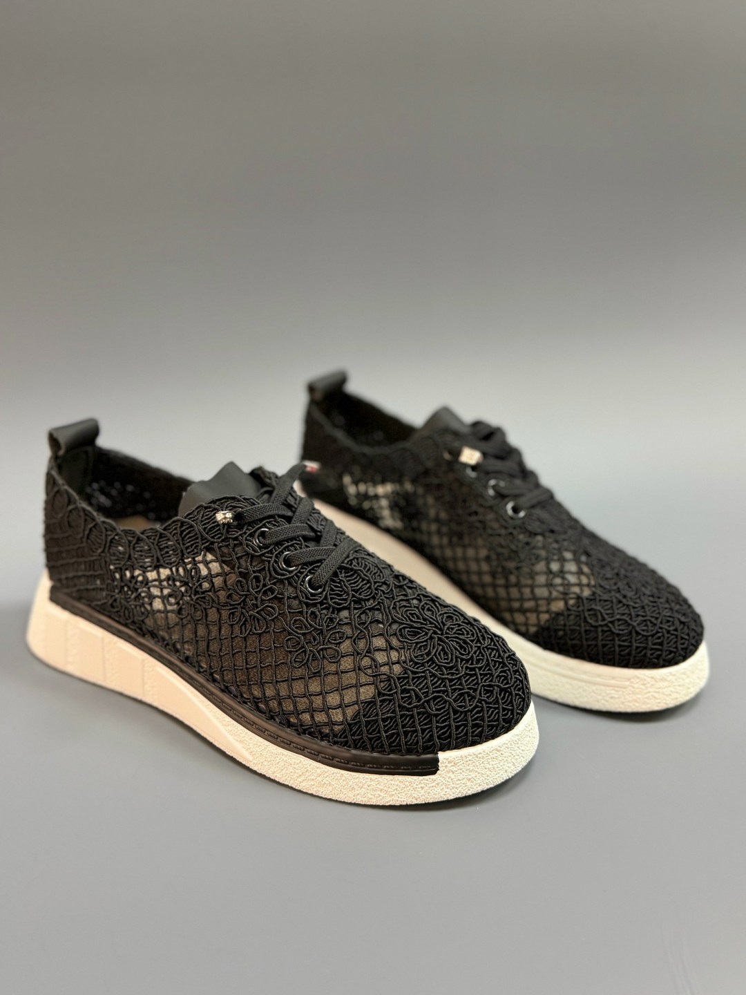 ,женские кроссовки,белые текстильные кроссовки женские,спортивная ,кроссовки для женщин