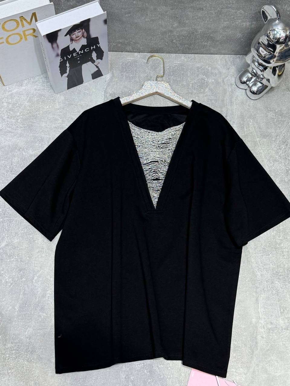 футболки женская,футболка с v образным вырезом,футболка,модная футболка,черная женская футболка