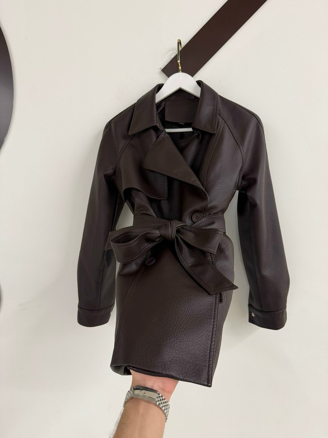 тренч кожаный плащ,тренч кожаный,тренч женский кожаный,кожаное пальто,кожаный плащ женский