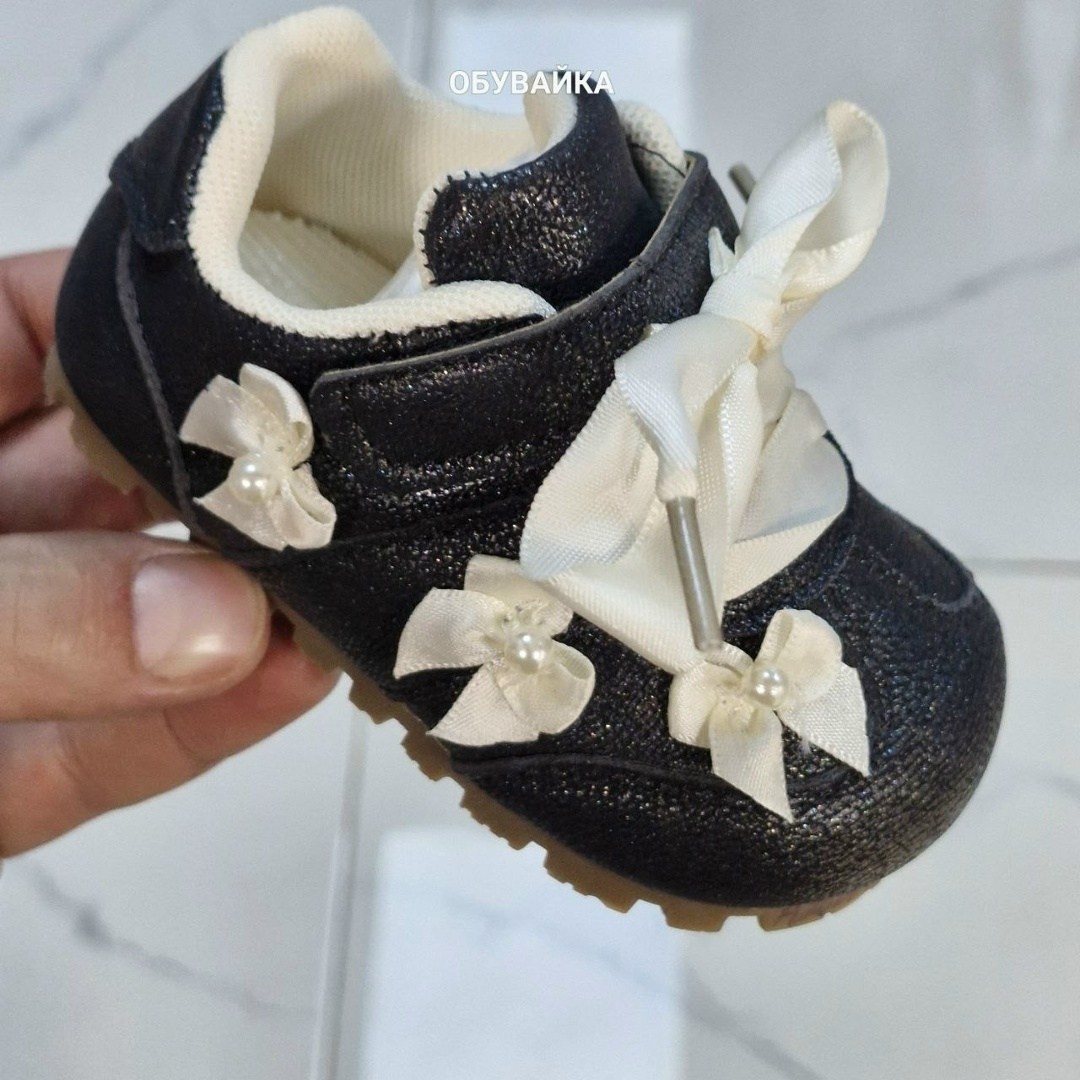 кроссовки для малыша,детские кроссовки,,кроссовка детская, детская