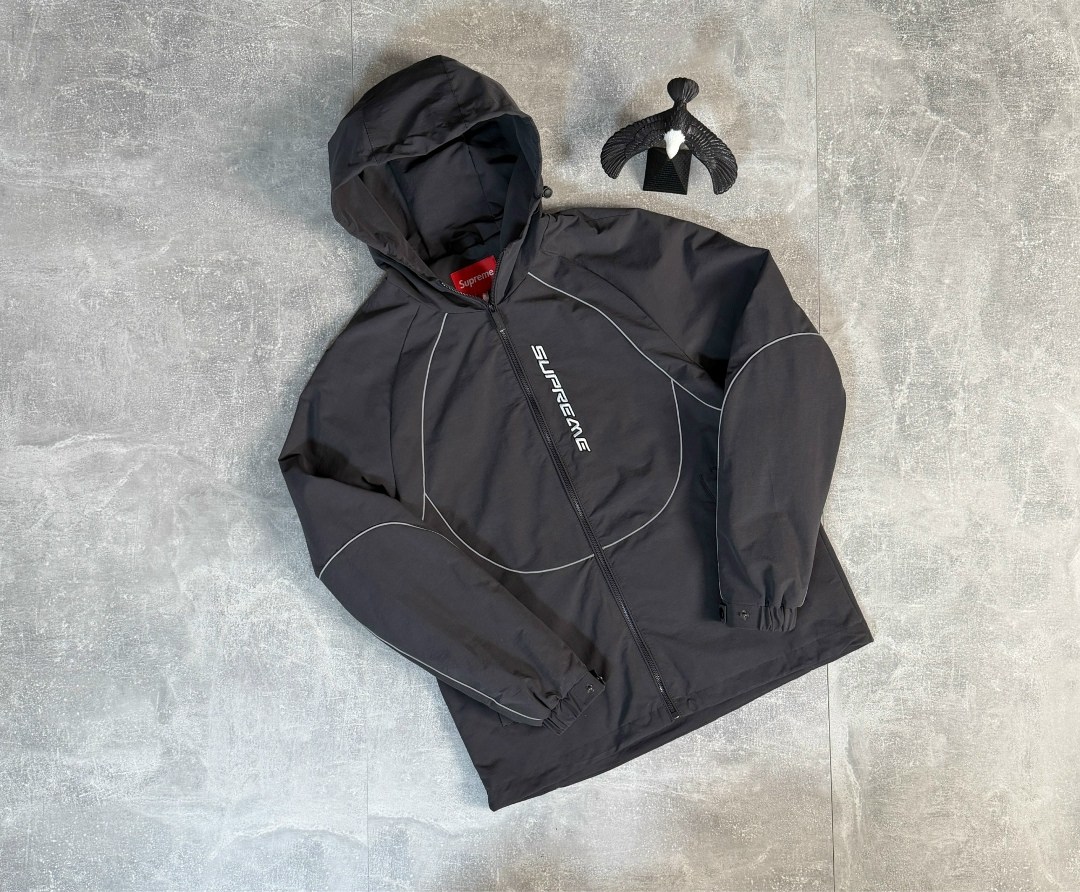 ветровка supreme,суприм куртка,суприм одежда,куртка supreme,supreme supreme