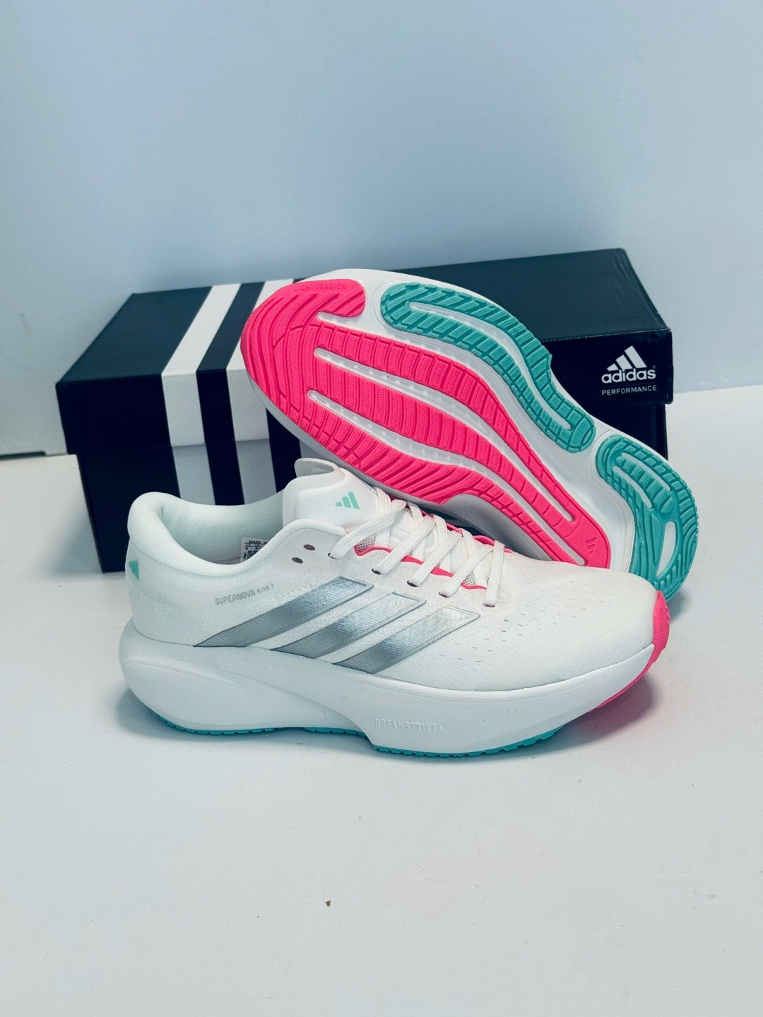 кроссовки женские adidas,кроссовки adidas,кроссовки,кроссовки adidas response super w,кроссовки адидас женские