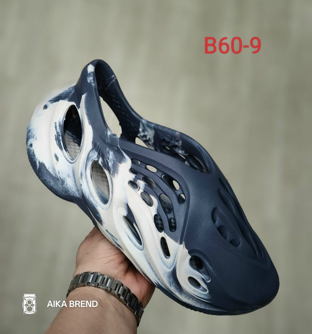 adidas yeezy foam runner,adidas yeezy foam,yeezy foam runner,кроссовки adidas yeezy foam runner,кроссовки adidas yeezy foam runner kids 'mist' коричневый