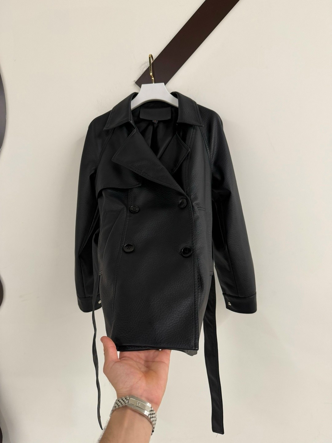 тренч кожаный плащ,тренч кожаный,тренч женский кожаный,кожаное пальто,кожаный плащ женский