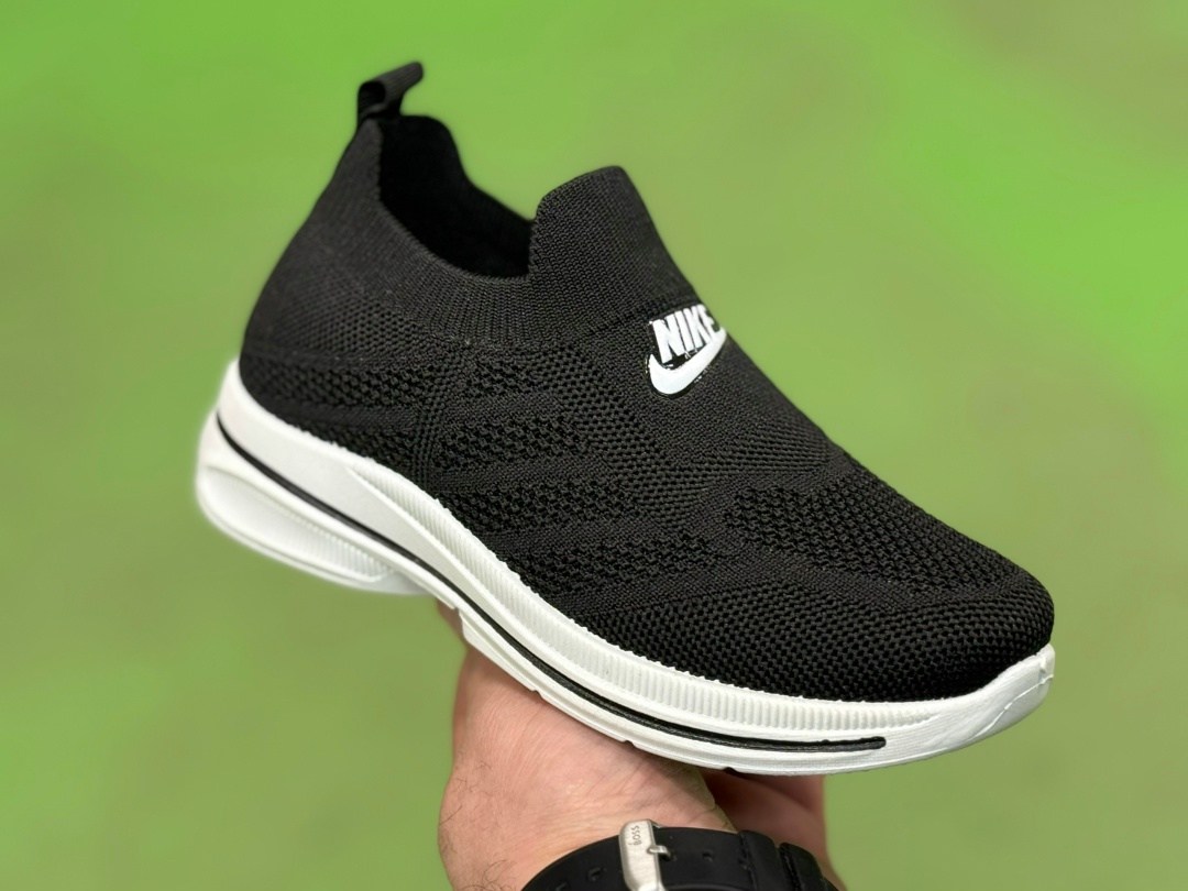 кроссовки,,спортивная ,кроссовки тапки,кроссовки мальчику