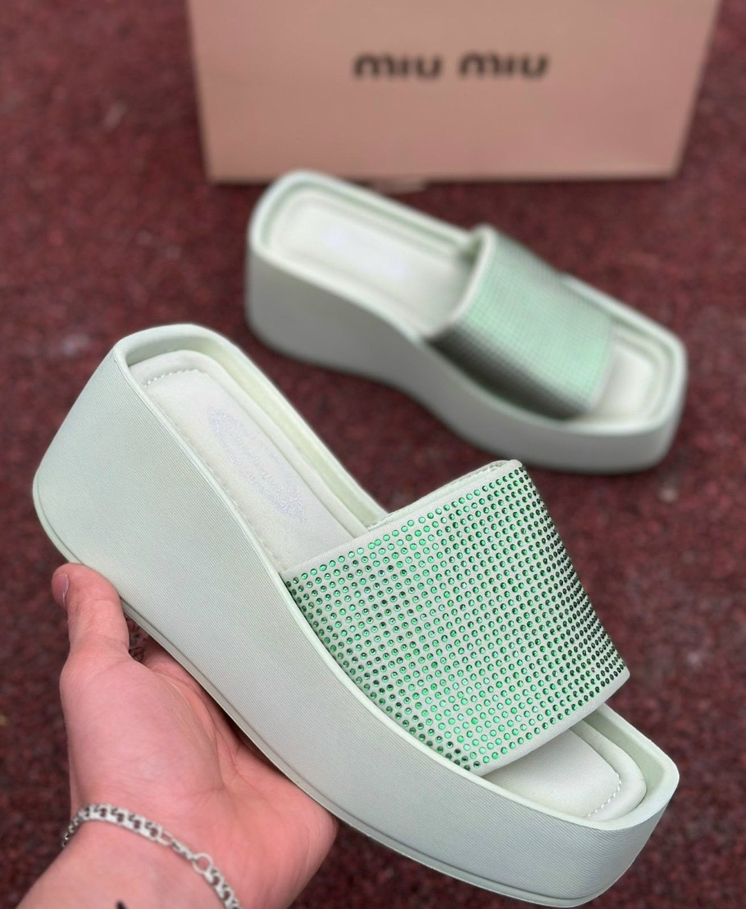 шлепанцы miu miu,,шлепанцы женские,женские шлепанцы на платформе,шлепки женские