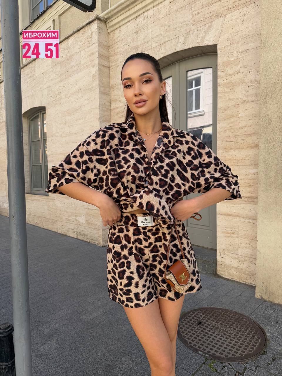 леопардовый костюм,леопардовый костюм с шортами,костюм летний леопардовый шорты и рубашка,женский костюм,женский костюм с шортами