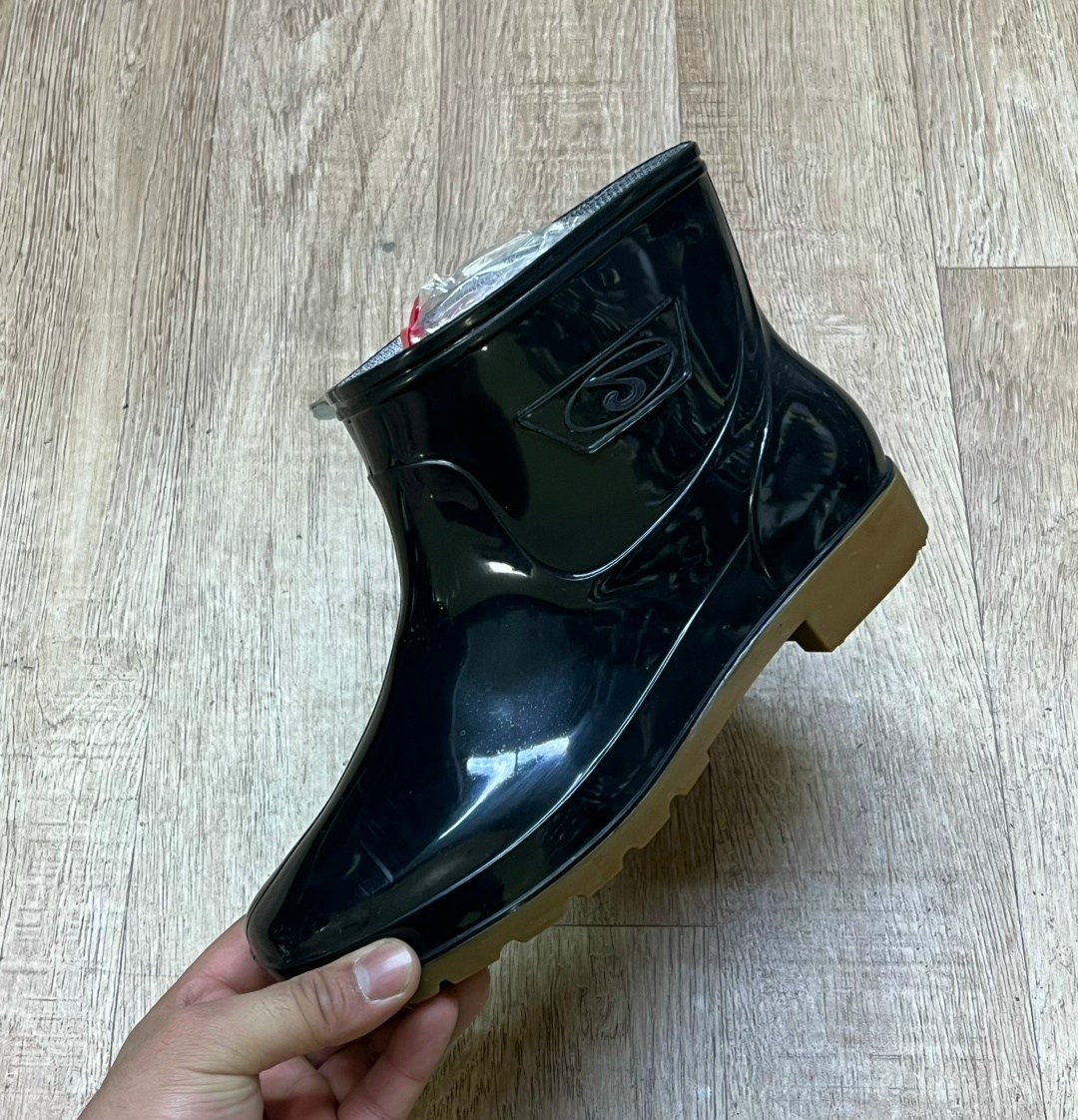 резиновые сапоги,резиновые сапоги мужские,мужские водонепроницаемые резиновые сапоги,сапоги мужские с резиновыми галошами,сапоги мужские