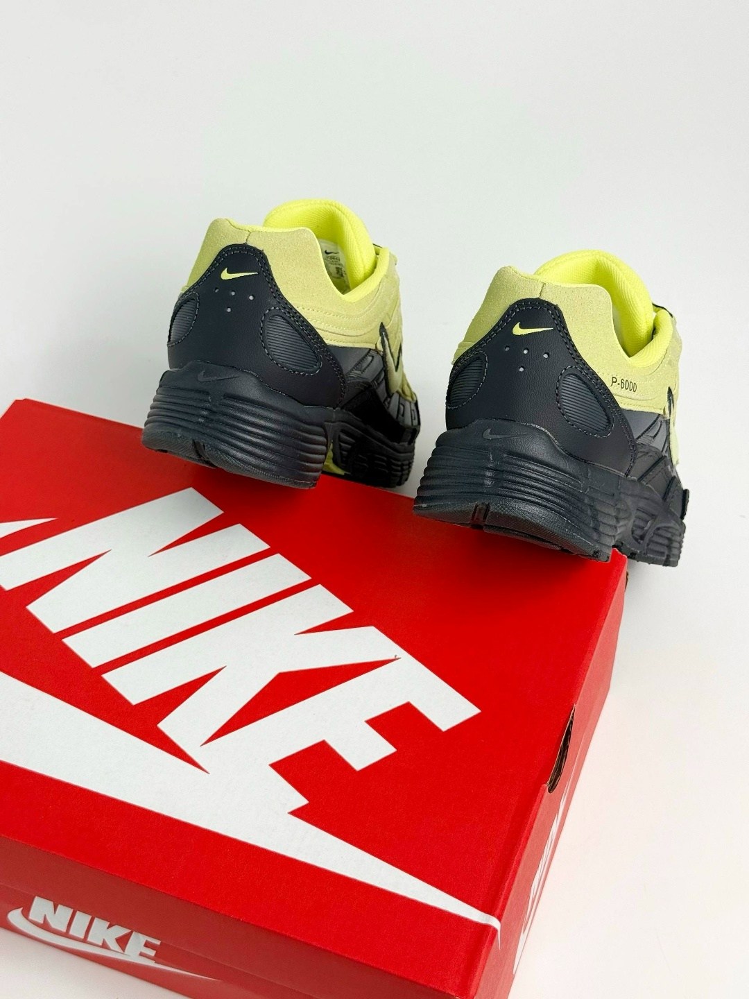 кроссовки nike wmns p-6000 'luminous green',кроссовки p 6000 prm nike sportswear зеленый,nike p-6000 prm limelight / dark smoke grey,кроссовки nike p-6000 premium 'limelight dark smoke grey' зеленый,к