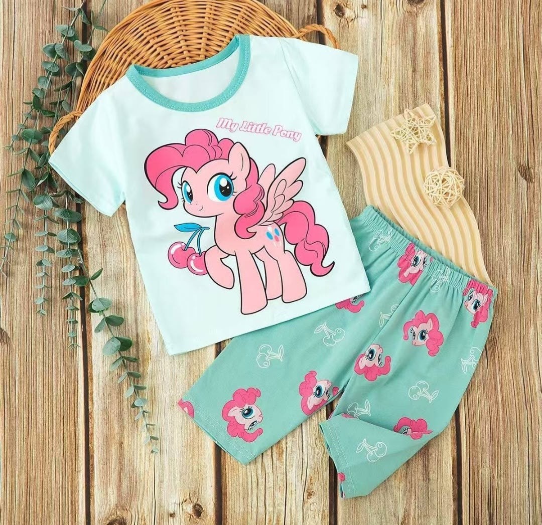 комплект одежды девочке,одежда для девочек,костюм для девочек,комплект одежды,летний костюм для девочек