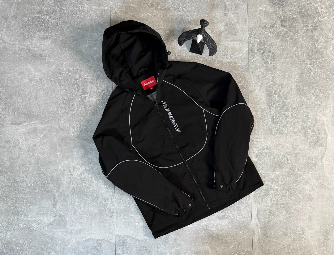 ветровка supreme,суприм куртка,суприм одежда,куртка supreme,supreme supreme