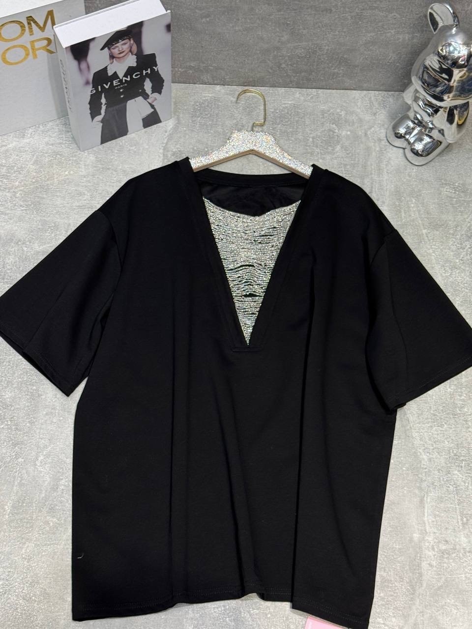 футболки женская,футболка с v образным вырезом,футболка,модная футболка,черная женская футболка