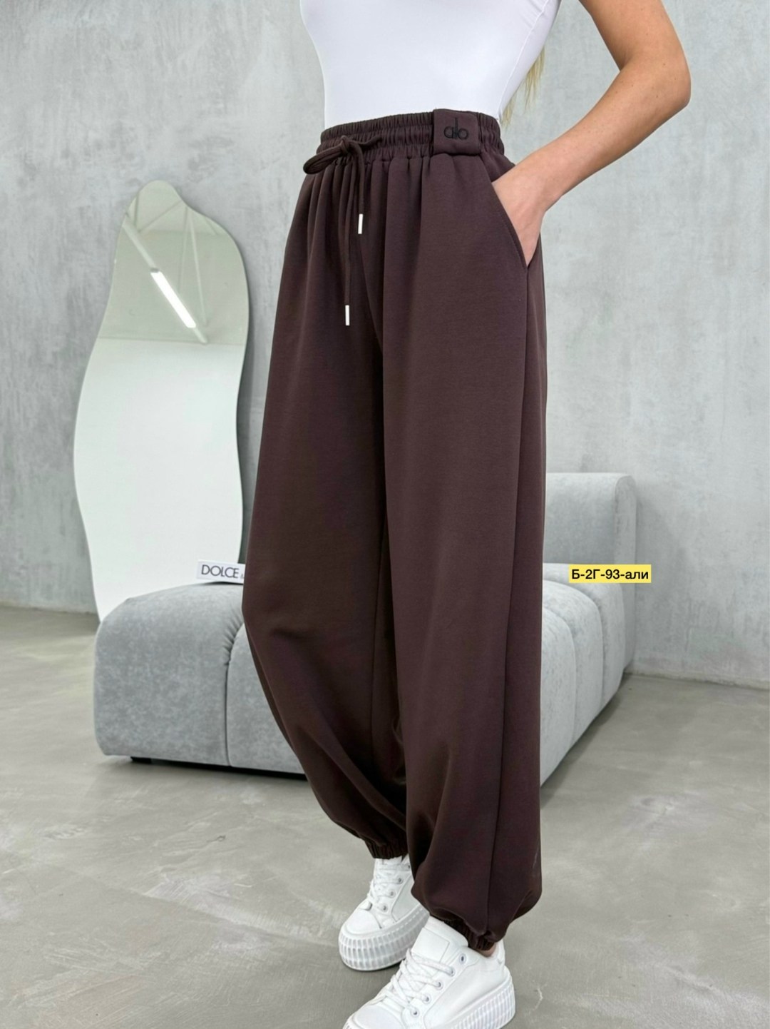 спортивные штаны,женские спортивные штаны,спортивные брюки,брюки джоггеры,спортивные штаны оверсайз