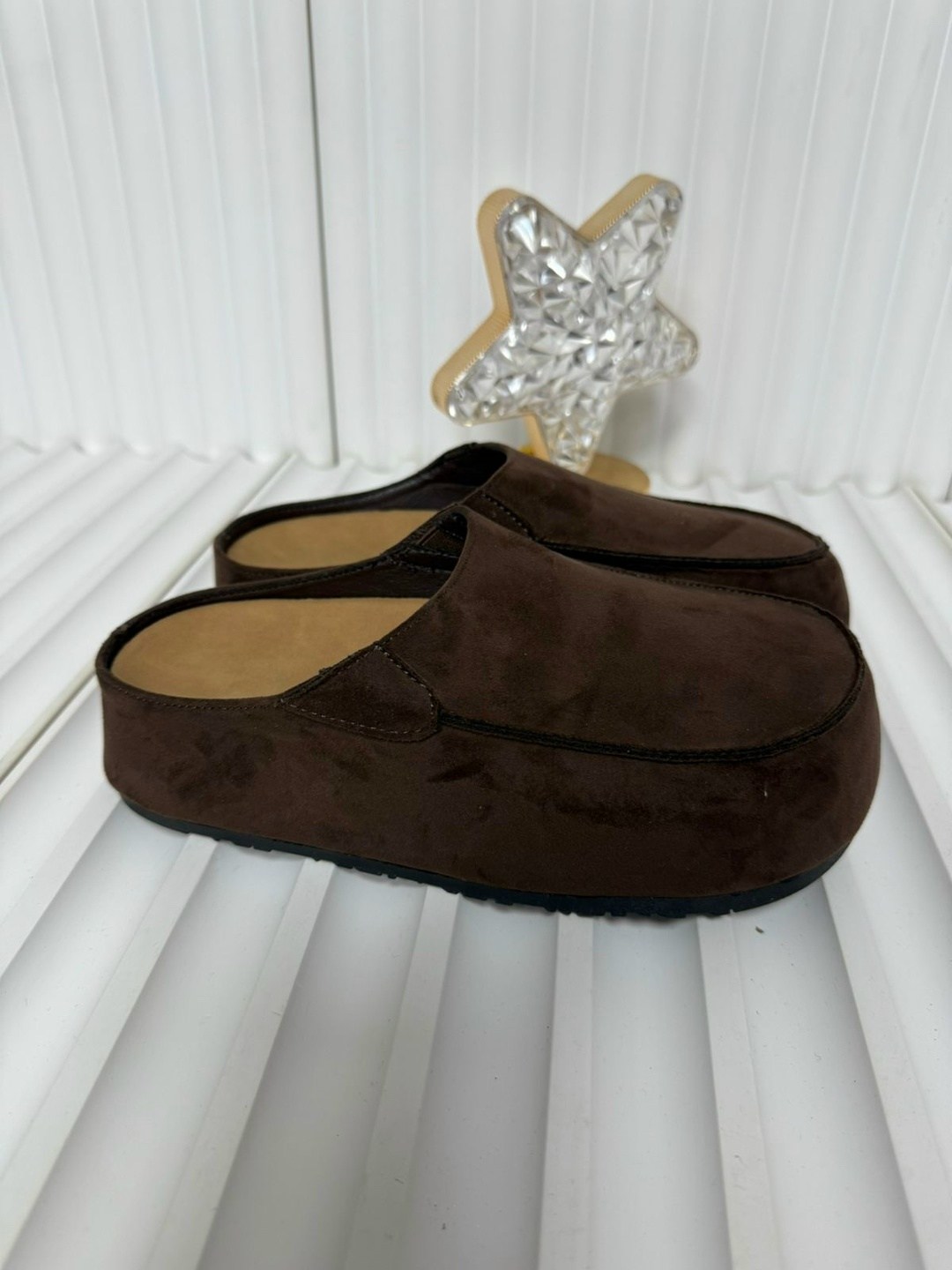 ,женские тапочки на платформе,тапочки на платформе,шлепанцы женские на платформе,сабо