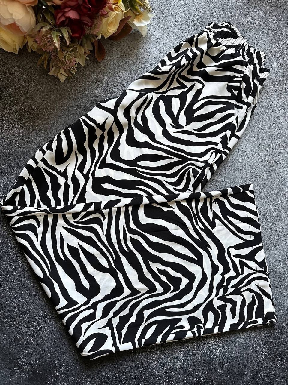 брюки jyate женские с принтом зебры,брюки с принтом зебра,брюки зебра,образ брюки палаццо зебра,брюки зебра широкие