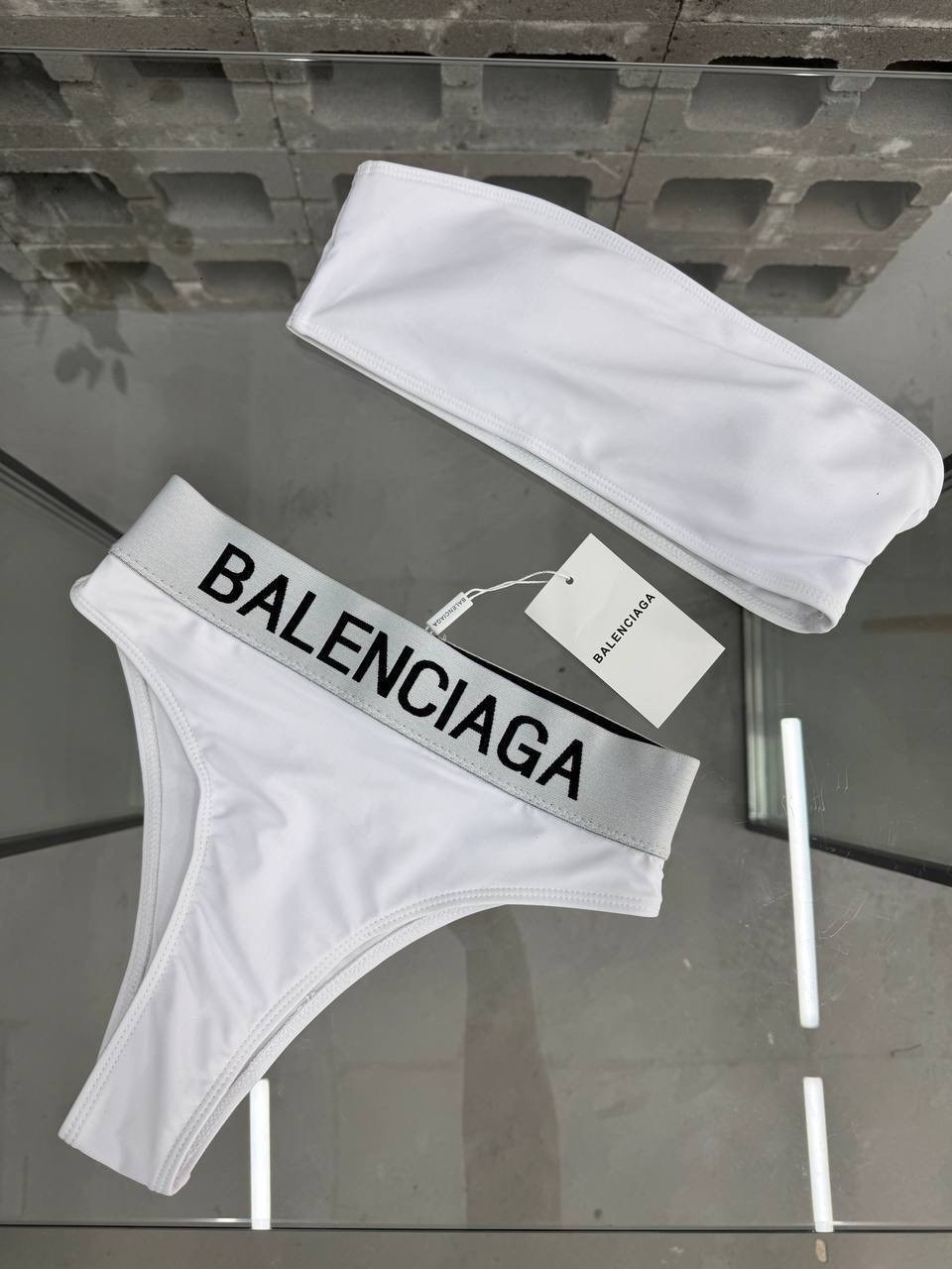 женские трусы balenciaga белый,женские трусы balenciaga черный,трусы баленсиага,купальник в стиле balenciaga,balenciaga underwear women's