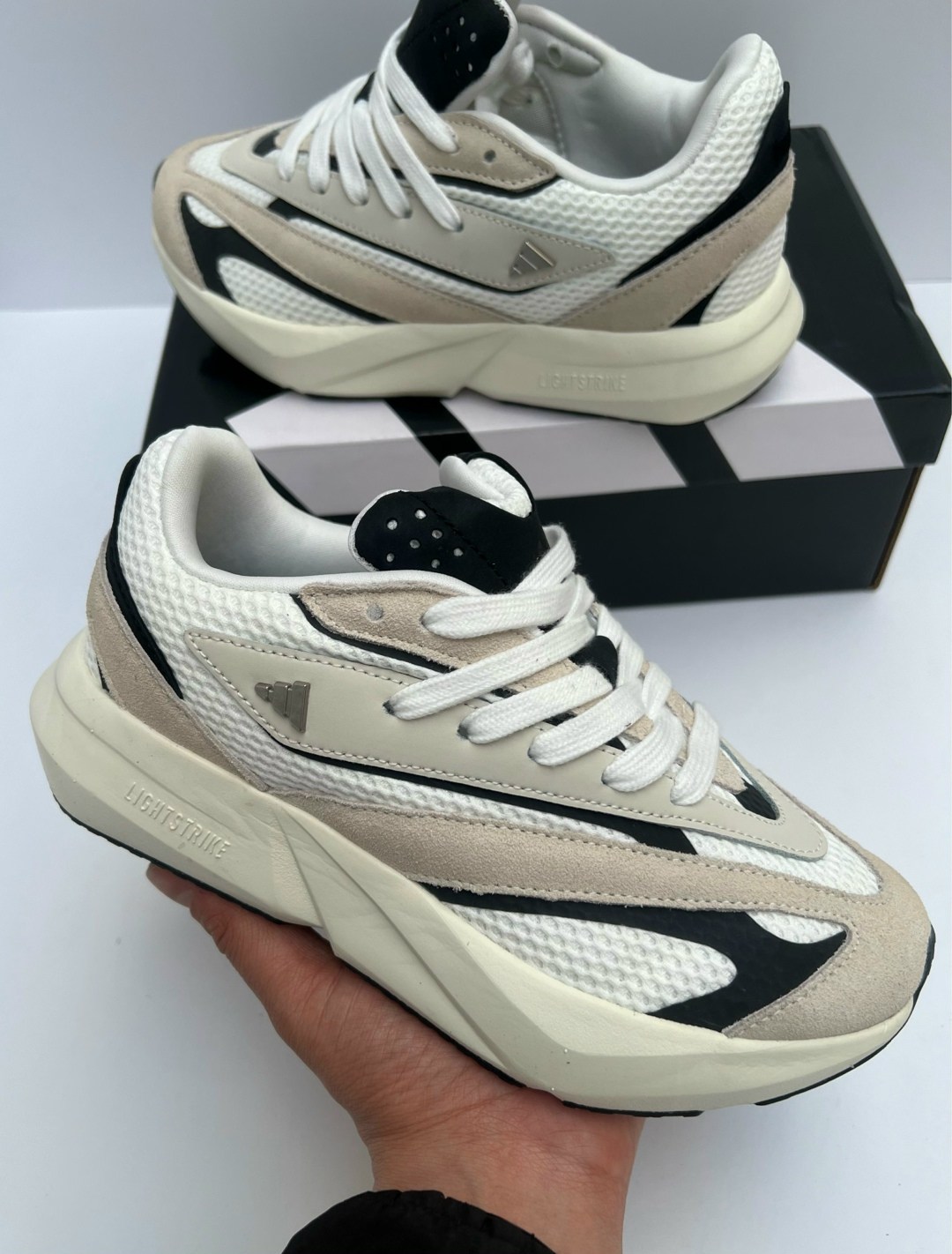 adidas кроссовки,кроссовки,женские кроссовки adidas,бежевые кроссовки,женские кроссовки