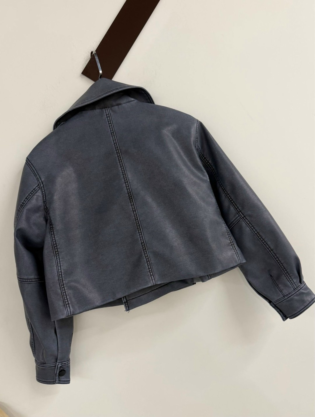 куртка женская из искусственной кожи,кожаная куртка косуха,женская укороченная куртка из искусственной кожи,куртка косуха,куртка кожаная