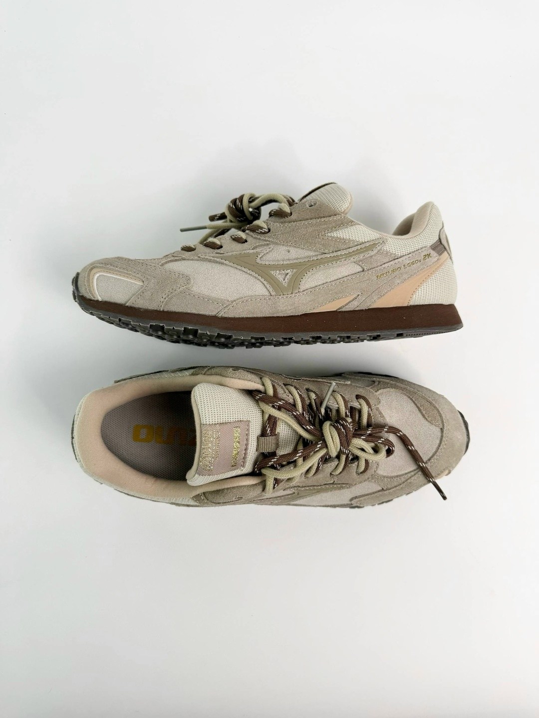 кроссовки mizuno,женские кроссовки mizuno,кроссовки mizuno sky medal,кроссовки повседневные,оригинальные кроссовки