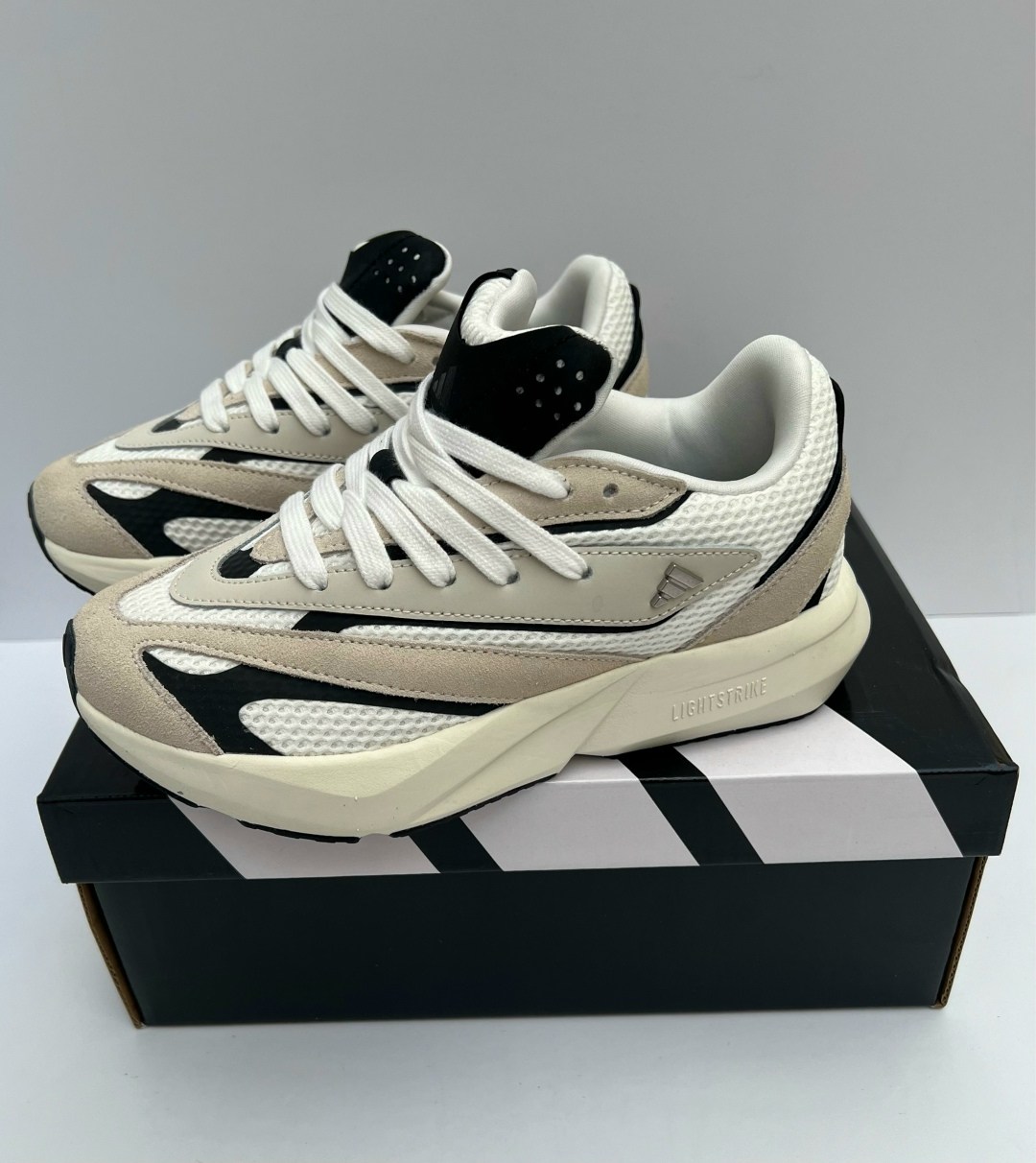 adidas кроссовки,кроссовки,женские кроссовки adidas,бежевые кроссовки,женские кроссовки