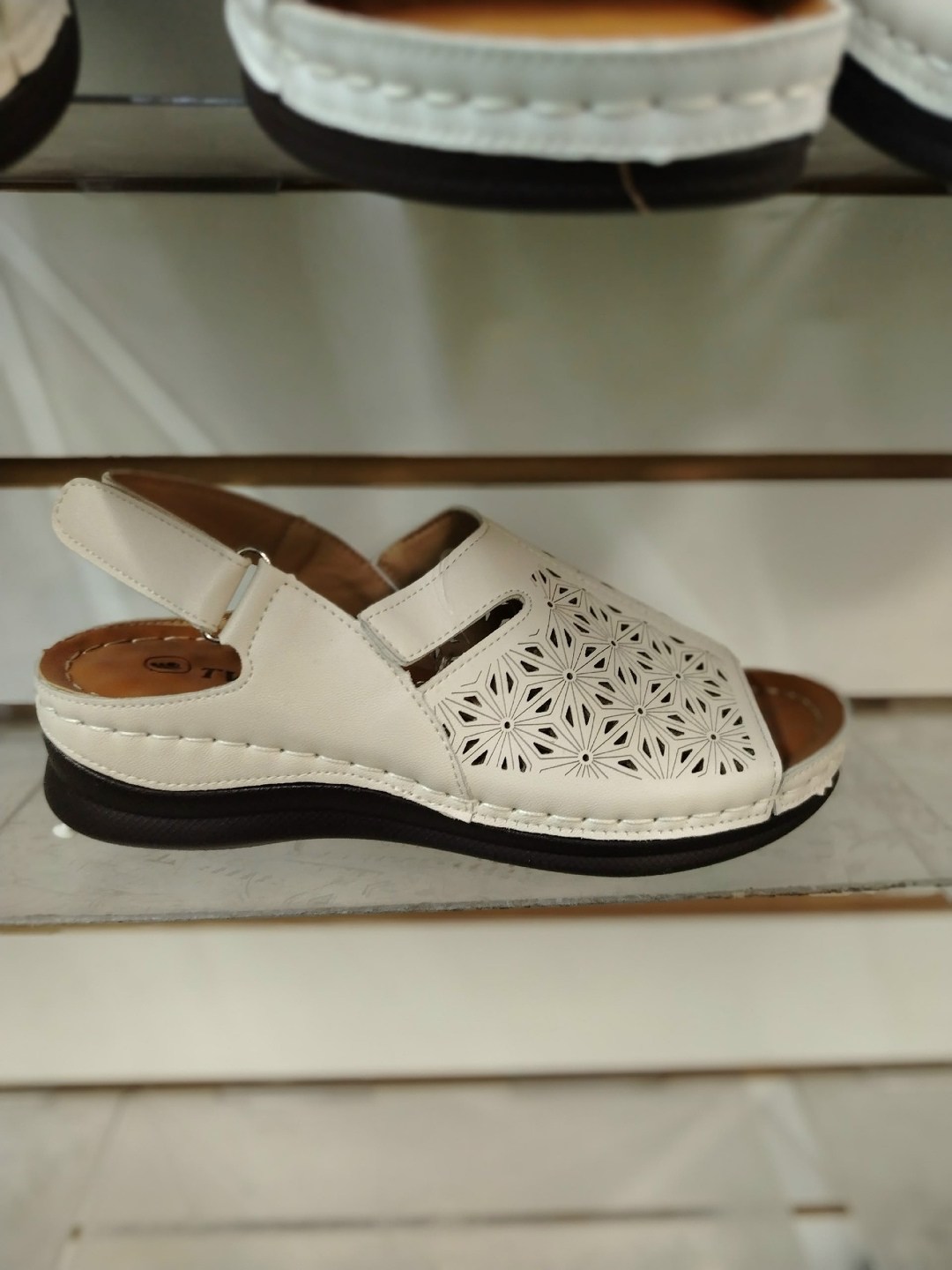 ,женские босоножки,босоножки открытые,летние босоножки,босоножки женские летние