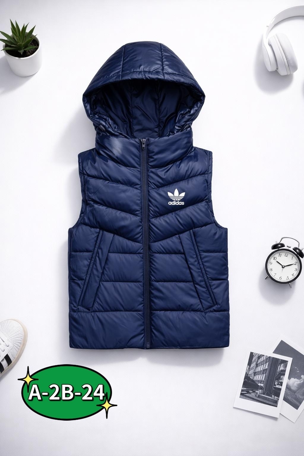 жилет детский,жилетка с капюшоном,жилет с капюшоном,жилетка детская,жилеты детские