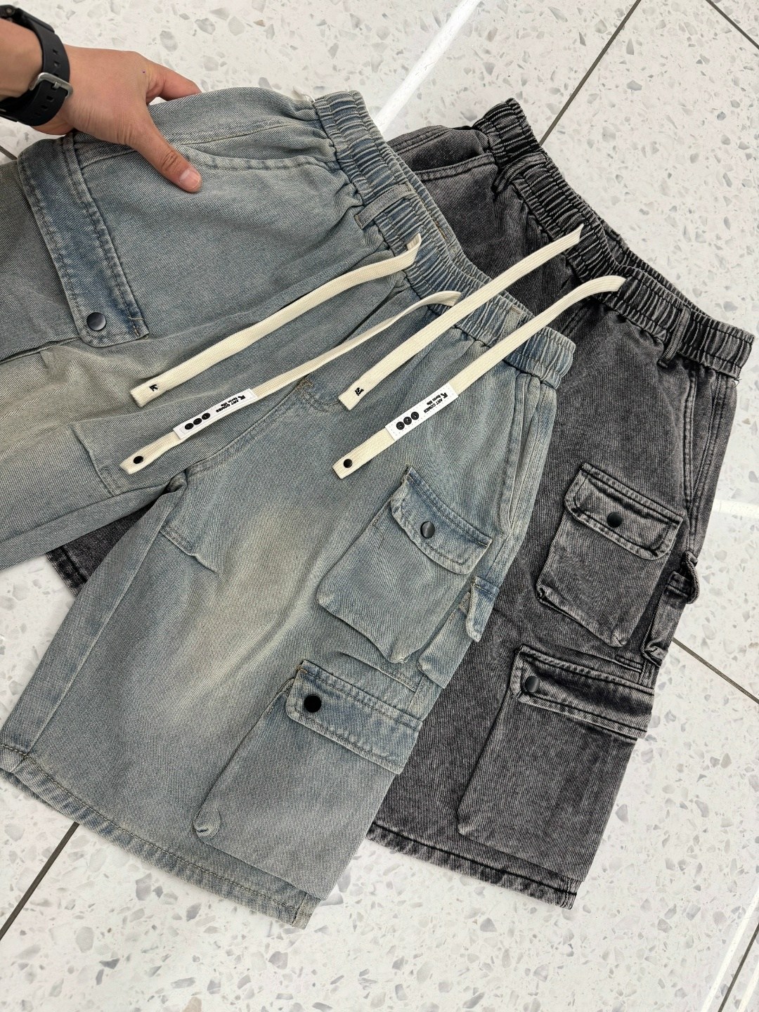 шорты мужские джинсовые,джинсовые шорты,джинсовые шорты карго,шорты мужские джинсовые с накладными карманами,шорты мужские