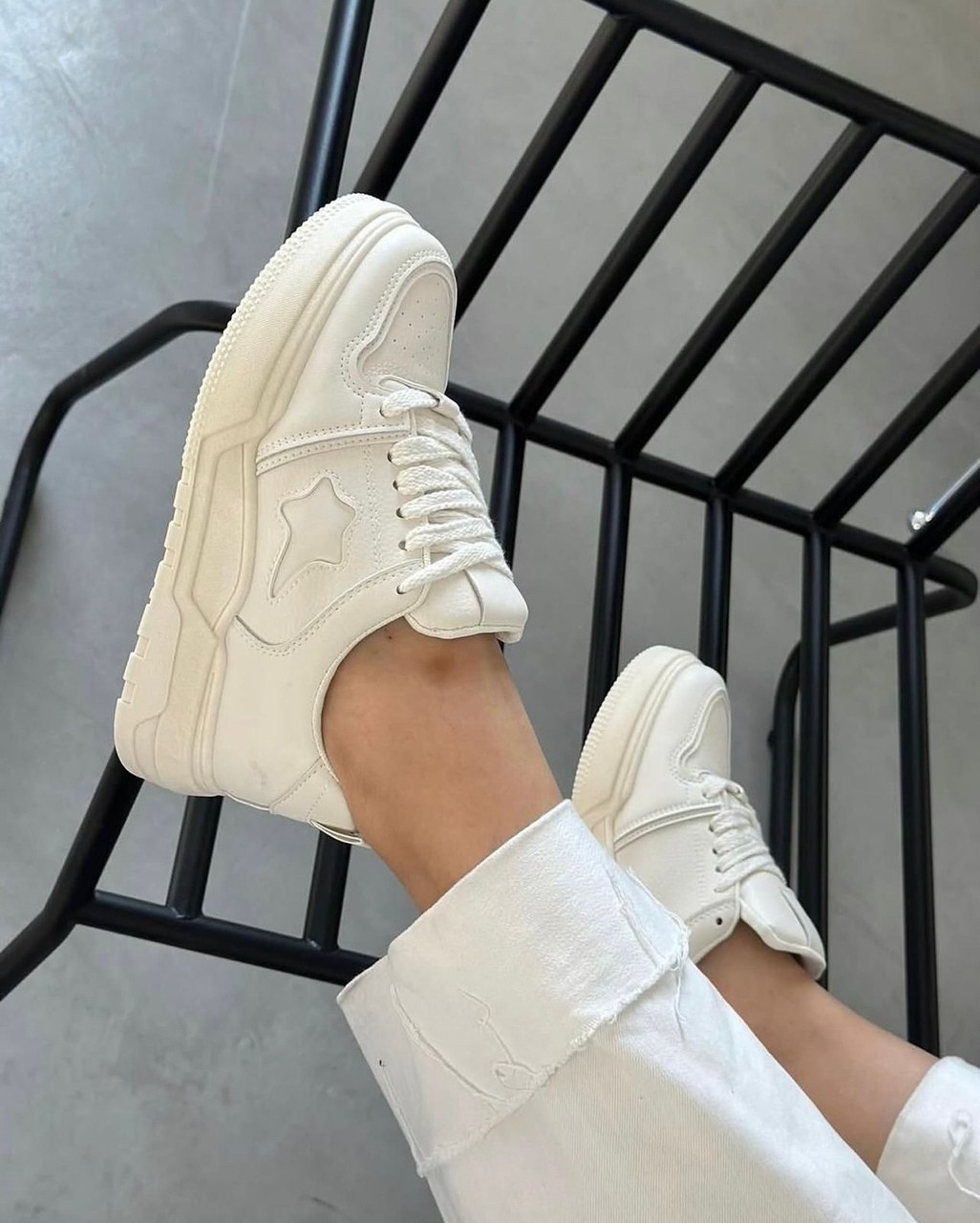 ,угги женские,женские ботинки,кроссовки женскиe,кроссовки для девушек