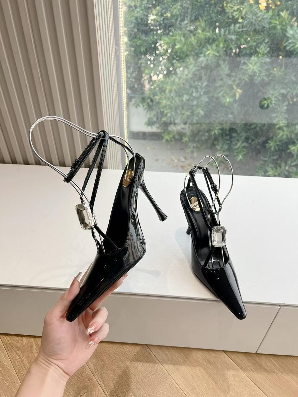 saint laurent туфли,yves saint laurent туфли,туфли женские,босоножки на каблуках,босоножки женские