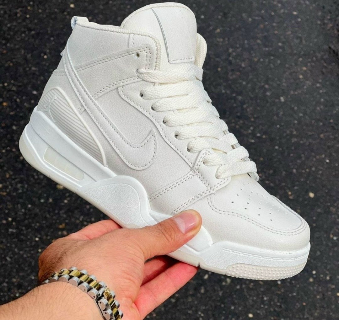 ,кроссовки женскиe,повседневные кроссовки,модные кроссовки,массивные кроссовки