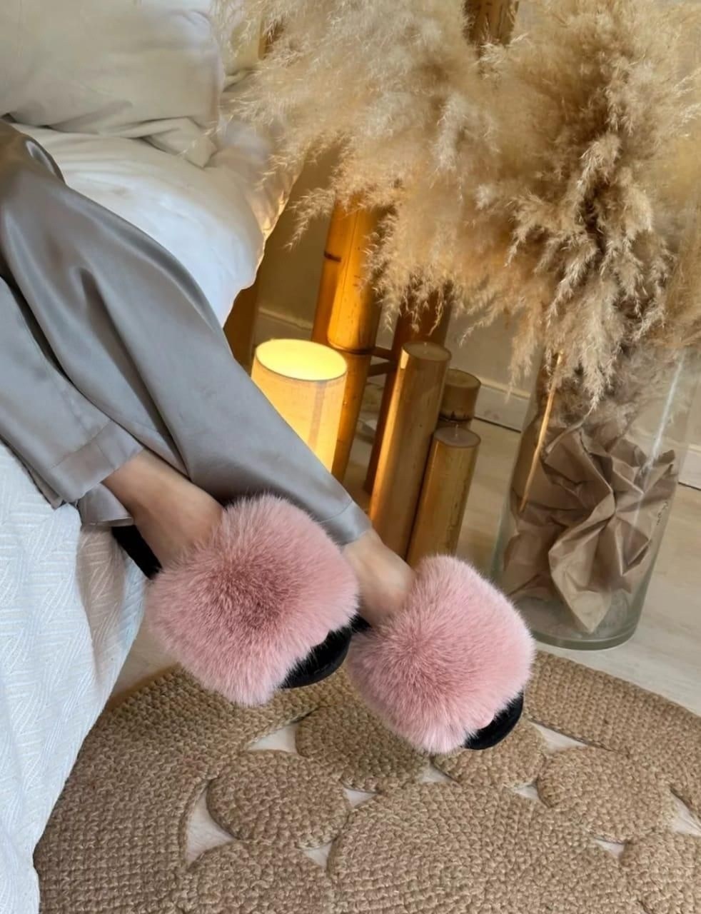 тапочки домашние oткрытые меховые,тапочки домашние с мехом,пушистые домашние тапочки,тапочки домашние меховые,тапочки с натуральным мехом