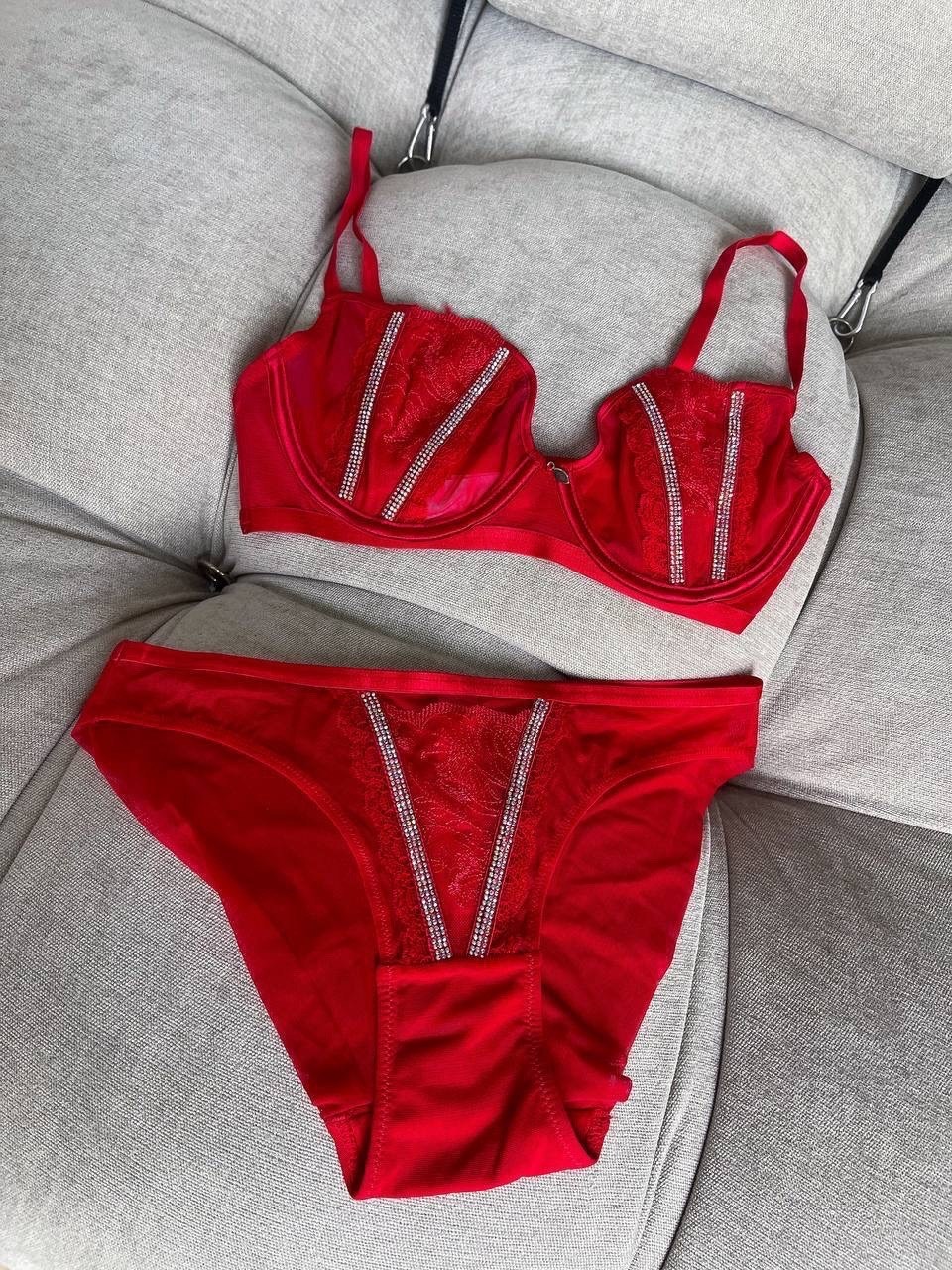 женская нижнее белье,комплект нижнего белье красный,комплект нижнего белья,женские комплекты белья,комплект женского нижнего белья
