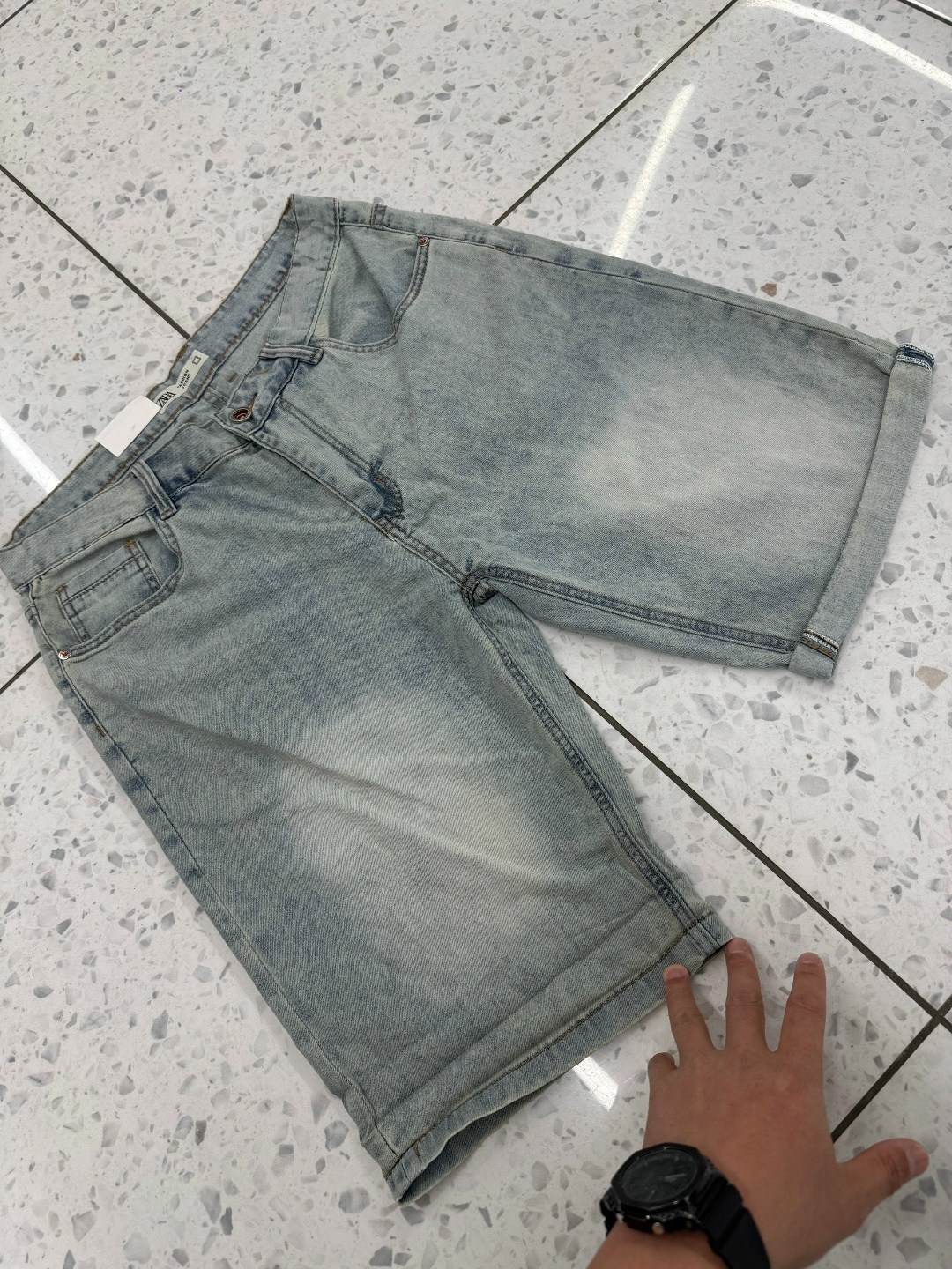 джинсовые шорты мужские,джинсовые шорты,мужские шорты,джинсы шорты,футболка оверсайз с