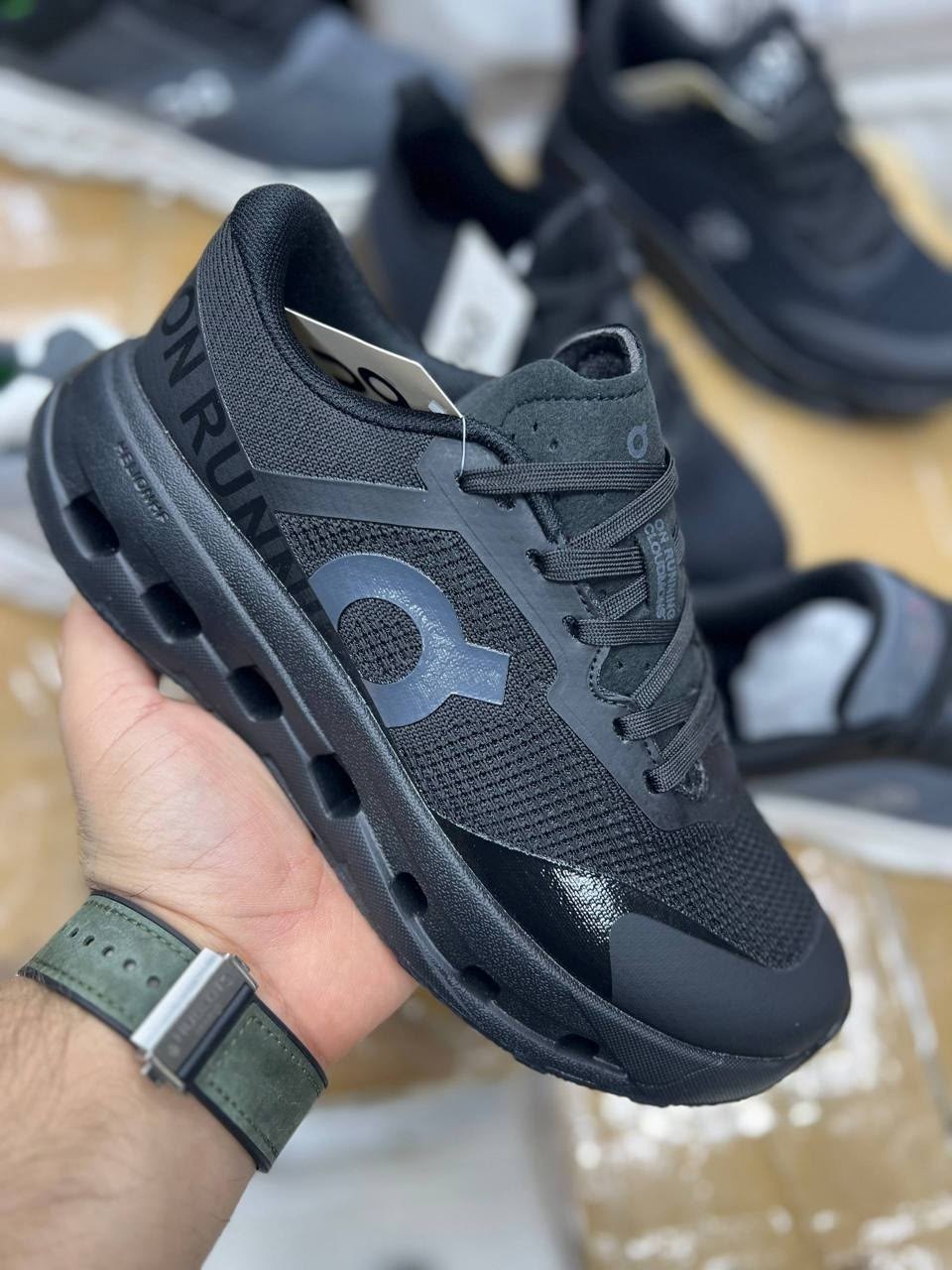 кроссовки on,спортивная ,кроссовки on cloud,кроссовки,on cloudtilt кроссовки