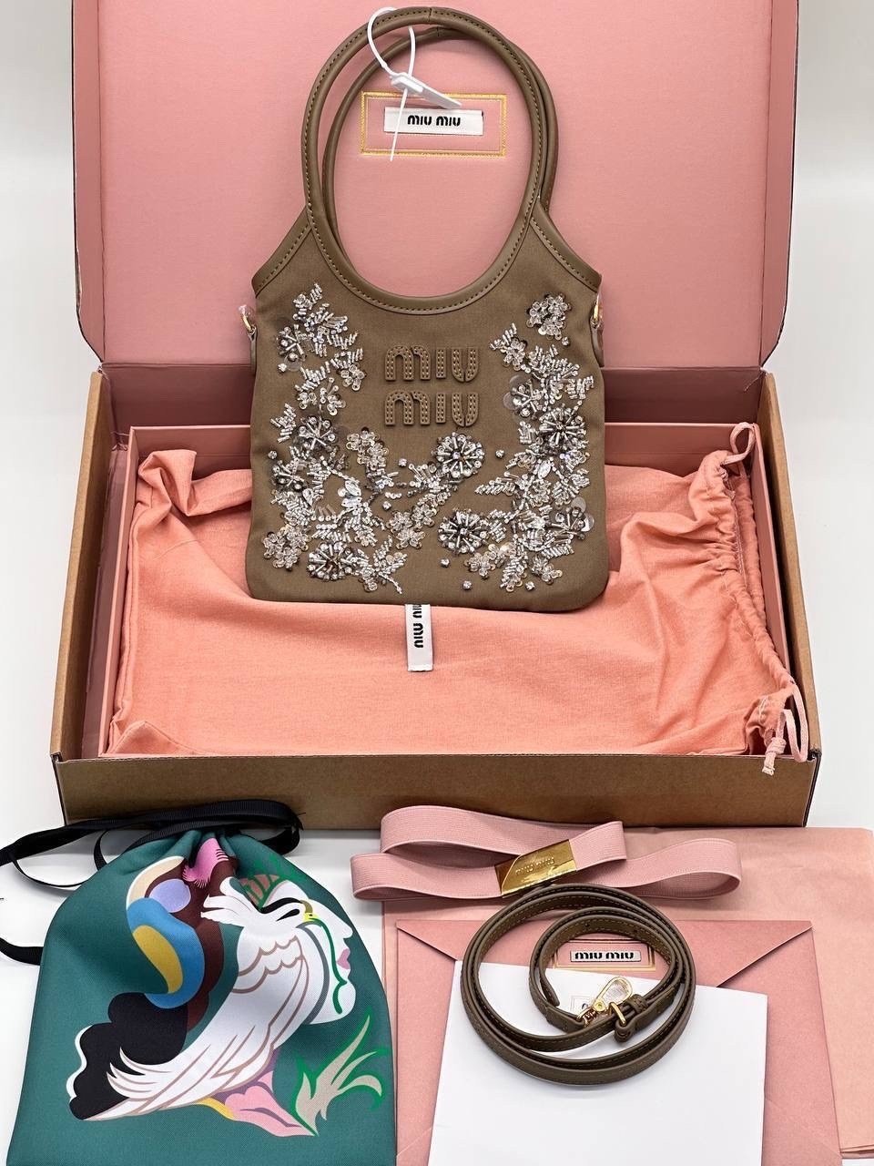 сумки,сумка,сумочки,сумка женская miu miu,сумки miu miu